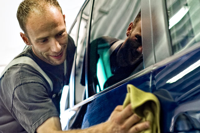 VW-Werkstatt-Polieren